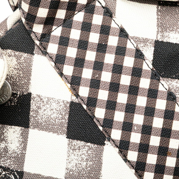 CHANEL Black Leather Logo Bag - Picture 4 of 13